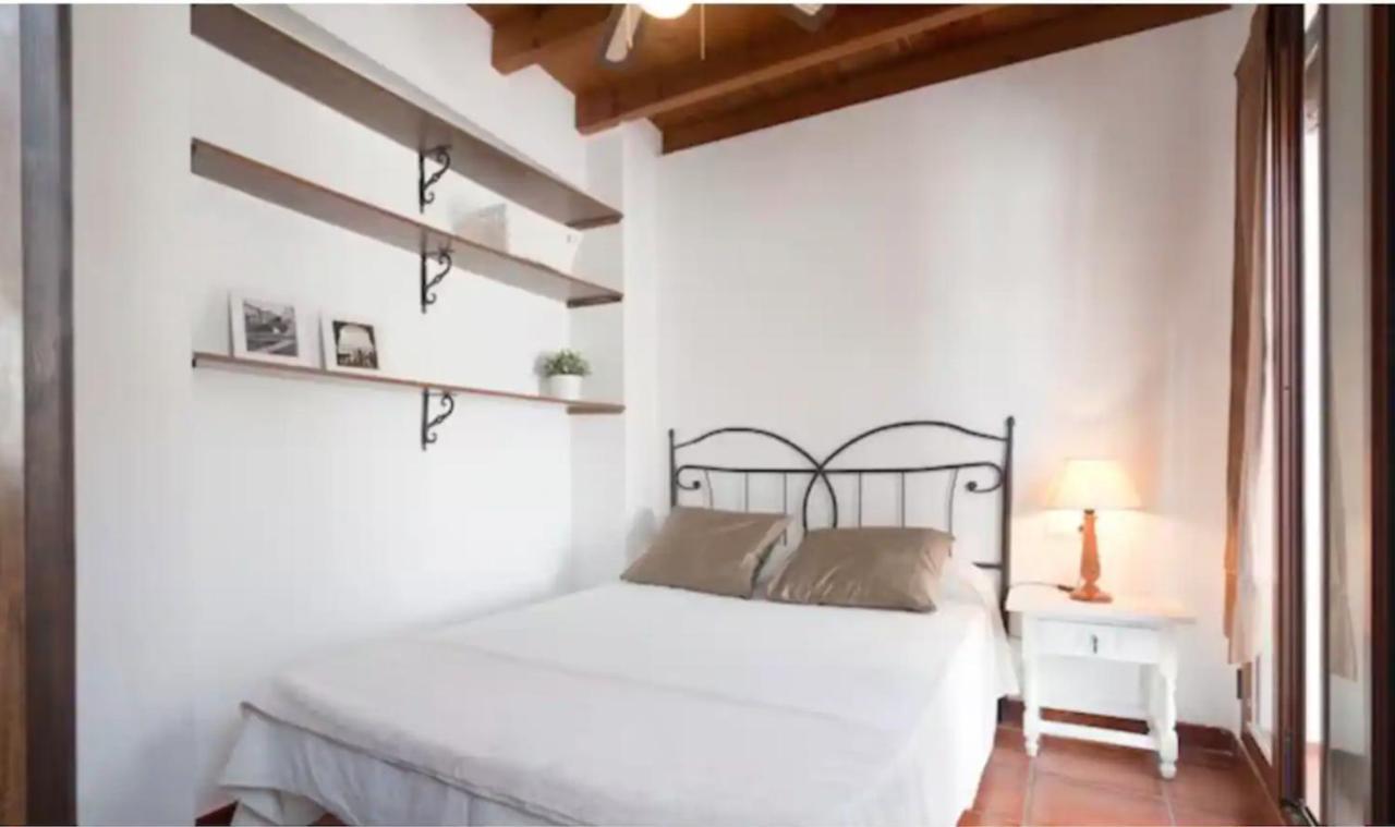 Apartamentos Centro Historico A Los Pies De La Alhambra Granada Exteriör bild