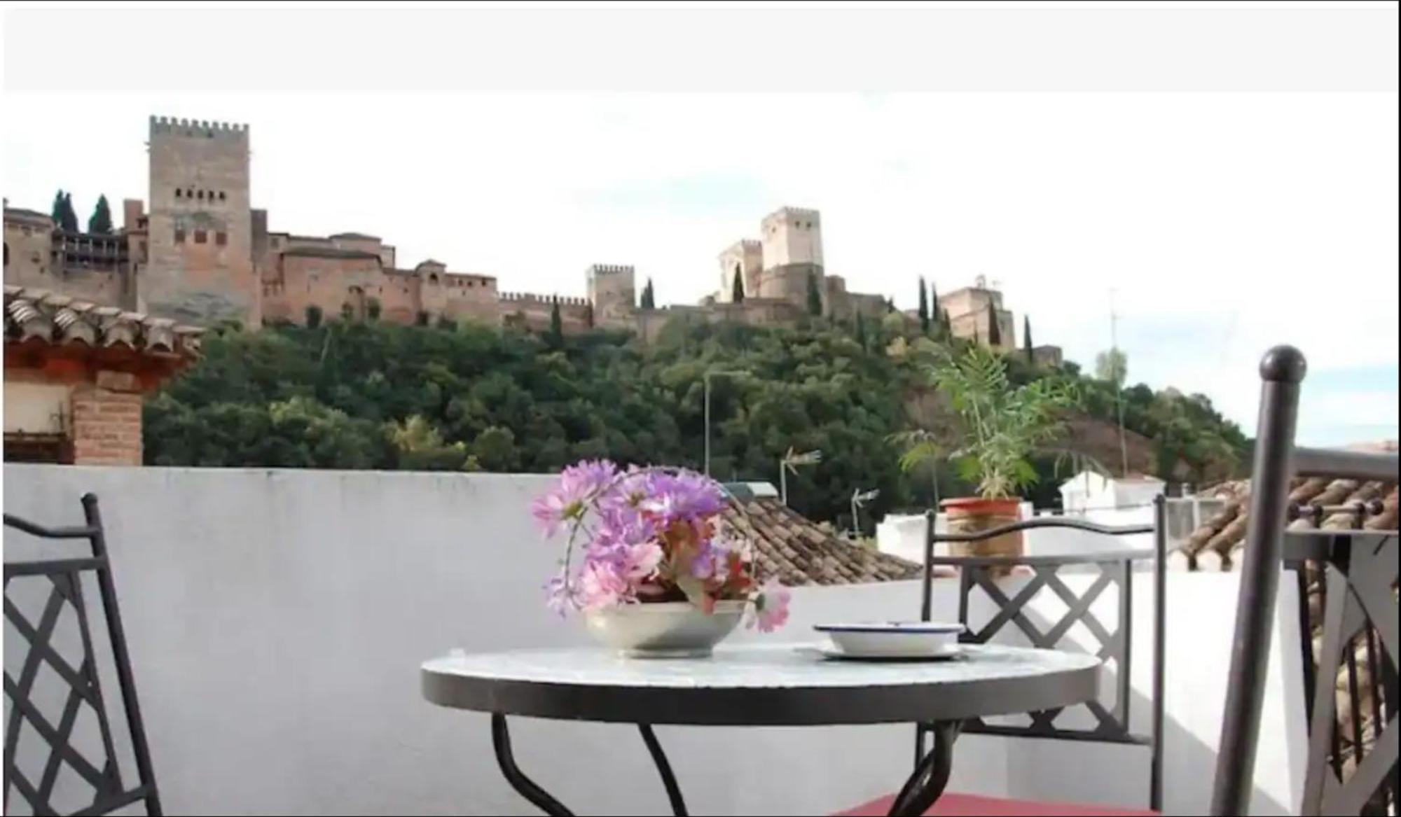 Apartamentos Centro Historico A Los Pies De La Alhambra Granada Exteriör bild
